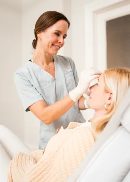 DR. CYJ Hair Filler Hamburg in der Privatpraxis Dr. Anna Brandenburg