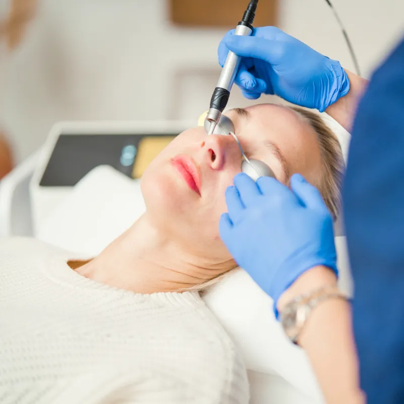 Endolift Hamburg für Laser Lifting Kontur und Straffheit