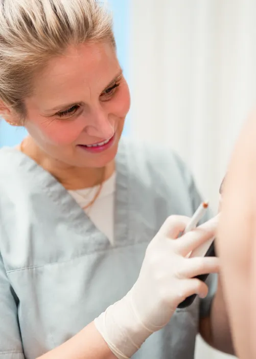 Hautkrebsvorsorge Hamburg bei Dr. Anna Brandenburg