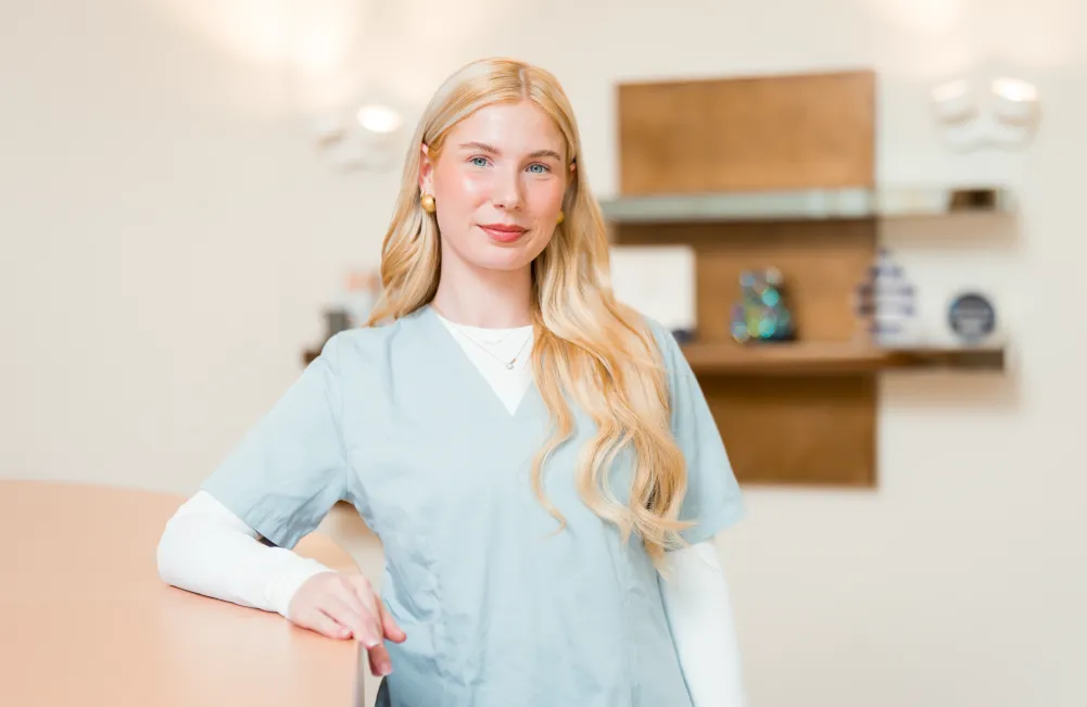 Zoja Bojko vom Praxisteam der Dermatologischen Privatpraxis Dr. Anna Brandenburg, Hautarzt Hamburg
